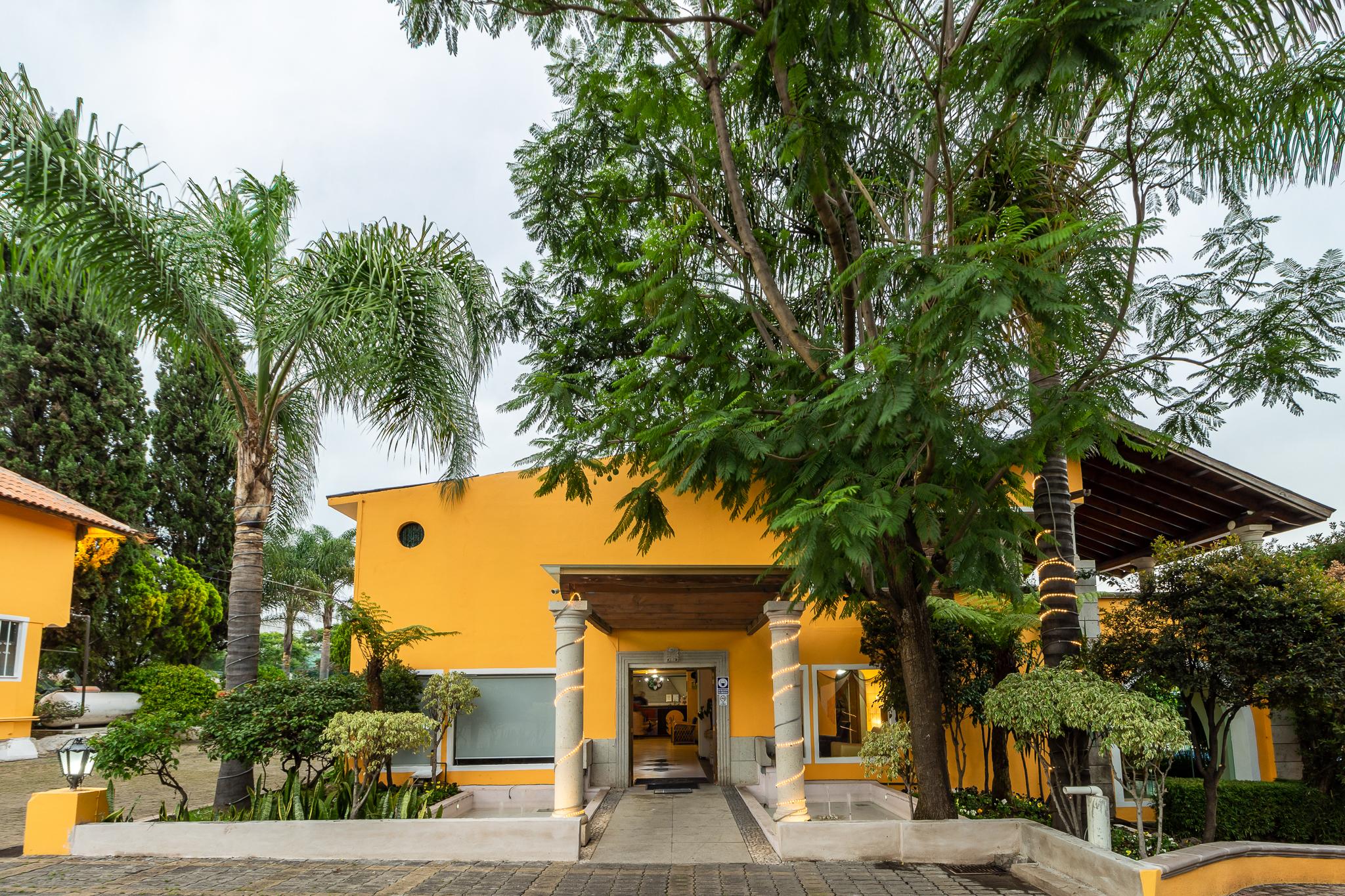 Hotel Hacienda Montesinos Morelia Exterior photo